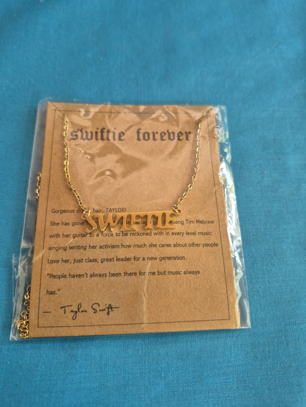 Taylor Swift Swiftie Forever Gold Tone Chain Necklace Music Souvenir